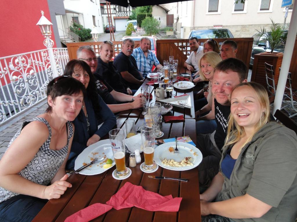 Gasthaus Hirsch Baden-Baden Exterior foto