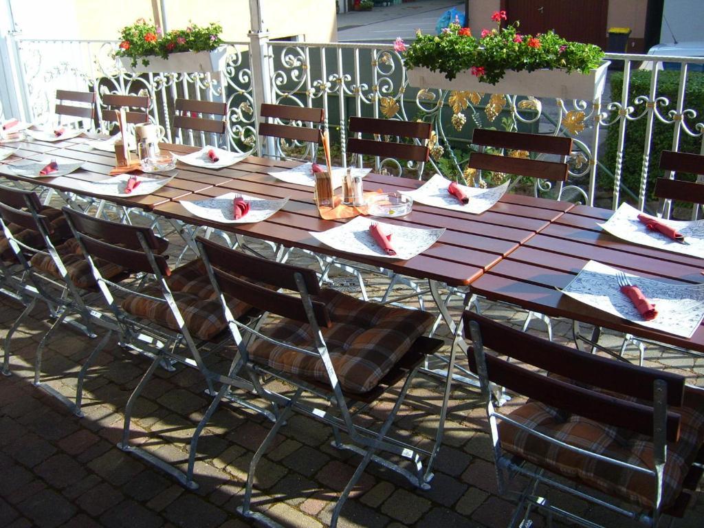 Gasthaus Hirsch Baden-Baden Exterior foto